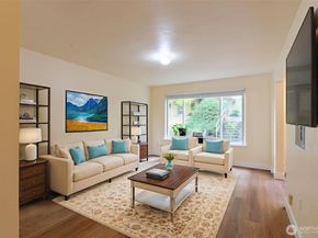 4733 Terrace Drive NE 4733, Seattle WA 98105