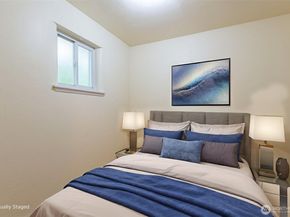 4733 Terrace Drive NE 4733, Seattle WA 98105