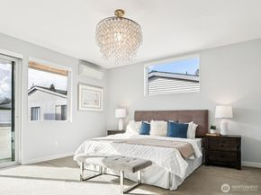 2634 NW 58th Street B, Seattle WA 98107