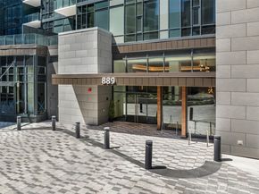 889 103rd Avenue 410, Bellevue WA 98004