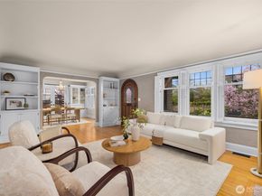 2502 E Roanoke Street, Seattle WA 98112