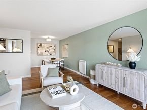 2625 13th Avenue W 302, Seattle WA 98119