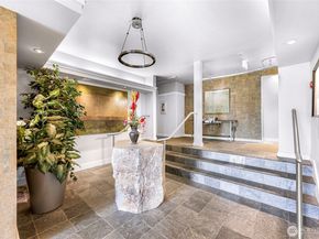 732 11th Avenue E 305, Seattle WA 98102