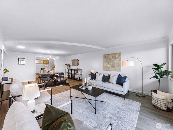 732 11th Avenue E 305, Seattle WA 98102