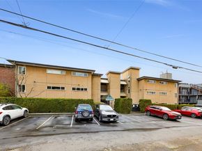 732 11th Avenue E 305, Seattle WA 98102