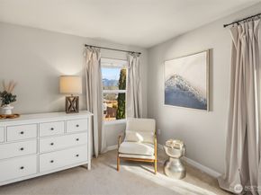 36907 SE Braeburn Street, Snoqualmie WA 98065