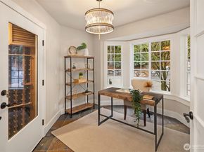 21219 SE 39th Street, Sammamish WA 98075