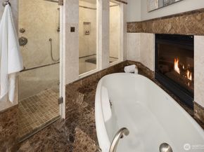 21219 SE 39th Street, Sammamish WA 98075