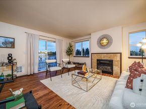 11532 15th Avenue NE 401, Seattle WA 98125