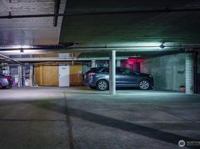 11532 15th Avenue NE 401, Seattle WA 98125