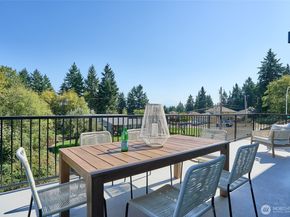 320 SW 365th Street 3, Federal Way WA 98023