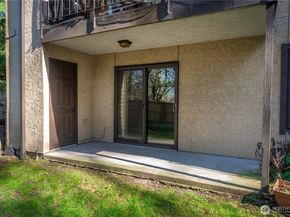 23415 101st Avenue SE F110, Kent WA 98031