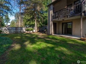 23415 101st Avenue SE F110, Kent WA 98031