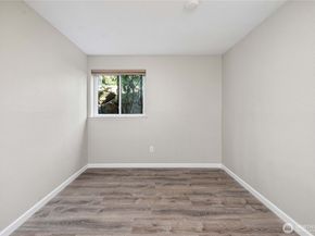 23415 101st Avenue SE F110, Kent WA 98031