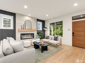 3032 NE Blakeley Street, Seattle WA 98105