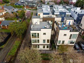 5017 Fauntleroy Way SW B, Seattle WA 98136