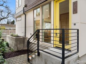 5017 Fauntleroy Way SW B, Seattle WA 98136