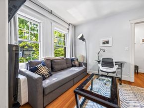 2132 5th Avenue 202, Seattle WA 98121