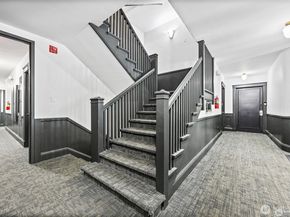 2132 5th Avenue 202, Seattle WA 98121