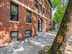 2132 5th Avenue 202, Seattle WA 98121