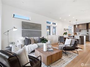 313 17th Avenue E B, Seattle WA 98112