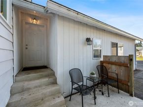 6916 Beverly Lane, Everett WA 98203