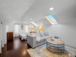 6916 Beverly Lane, Everett WA 98203