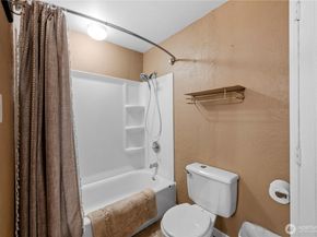 6916 Beverly Lane, Everett WA 98203