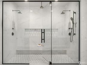 3204 116th Avenue NE, Bellevue WA 98004