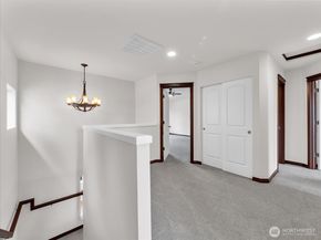 109 161st Place SE, Bothell WA 98012