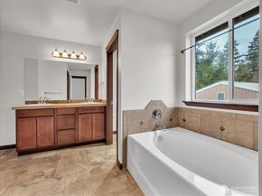 109 161st Place SE, Bothell WA 98012