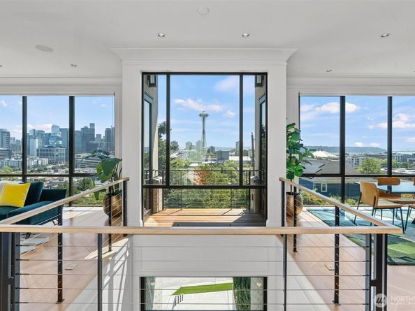 362 Ward Street, Seattle WA 98109