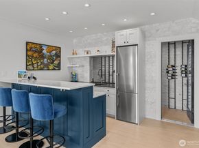 362 Ward Street, Seattle WA 98109