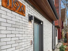 119 A 18th Avenue E, Seattle WA 98122