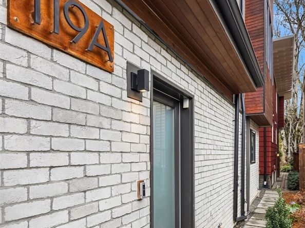 119 A 18th Avenue E, Seattle WA 98122