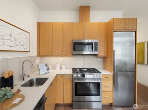 119 A 18th Avenue E, Seattle WA 98122