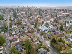 1420 N 50th Street, Seattle WA 98103