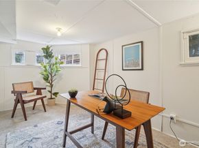 1420 N 50th Street, Seattle WA 98103