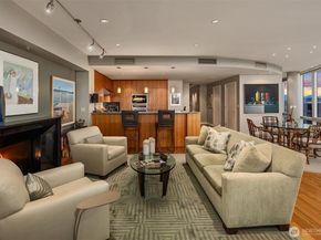 10700 NE 4th Street 3016, Bellevue WA 98004