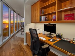 10700 NE 4th Street 3016, Bellevue WA 98004