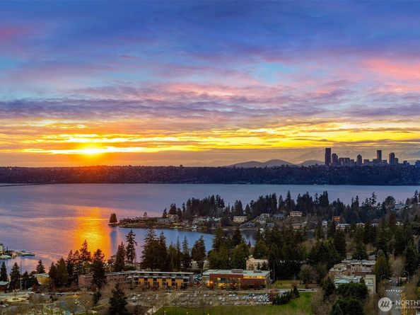 10700 NE 4th Street 3016, Bellevue WA 98004