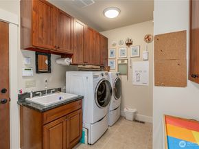 1028 10th Street, Mukilteo WA 98275