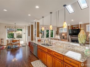 1028 10th Street, Mukilteo WA 98275