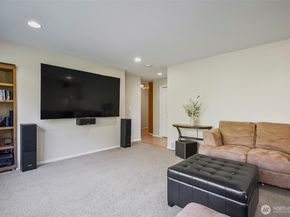 6101 152nd Street SE, Snohomish WA 98296