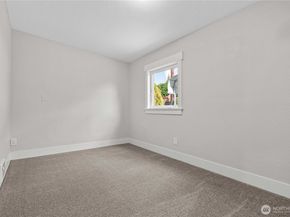 5526 20th Avenue S, Seattle WA 98108