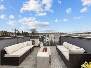 806 NW 50th Street B, Seattle WA 98107