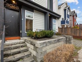 806 NW 50th Street B, Seattle WA 98107