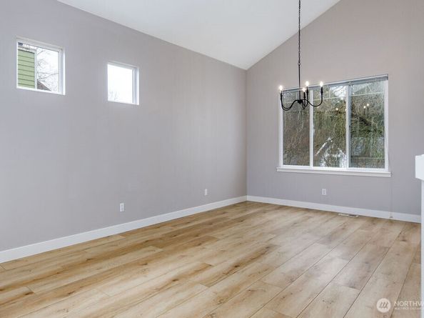 4921 Highland Court SE, Auburn WA 98092