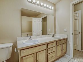 13421 Des Moines Memorial Drive S, Burien WA 98168