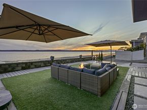 12065 30th Avenue SW, Burien WA 98146